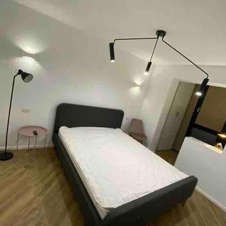 Apartament Enescu Flat Suczawa Zewnętrze zdjęcie