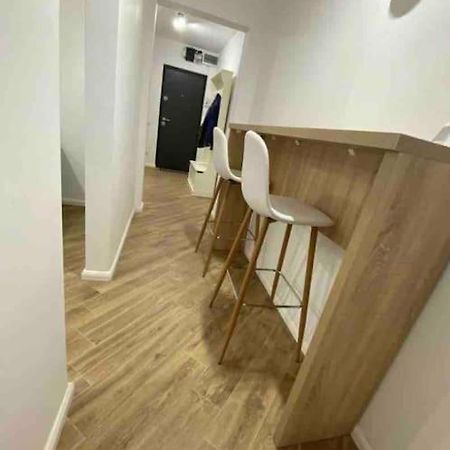 Apartament Enescu Flat Suczawa Zewnętrze zdjęcie