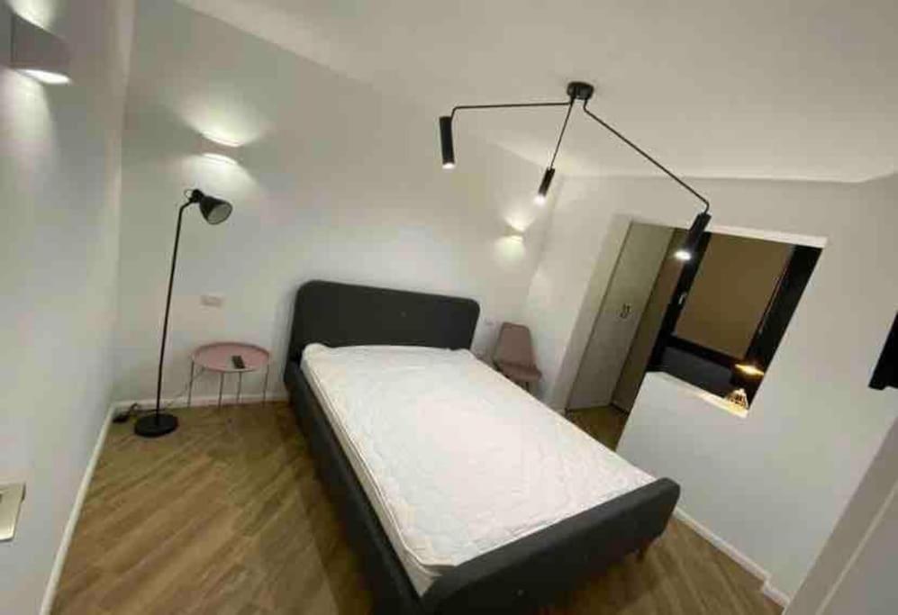 Apartament Enescu Flat Suczawa Zewnętrze zdjęcie